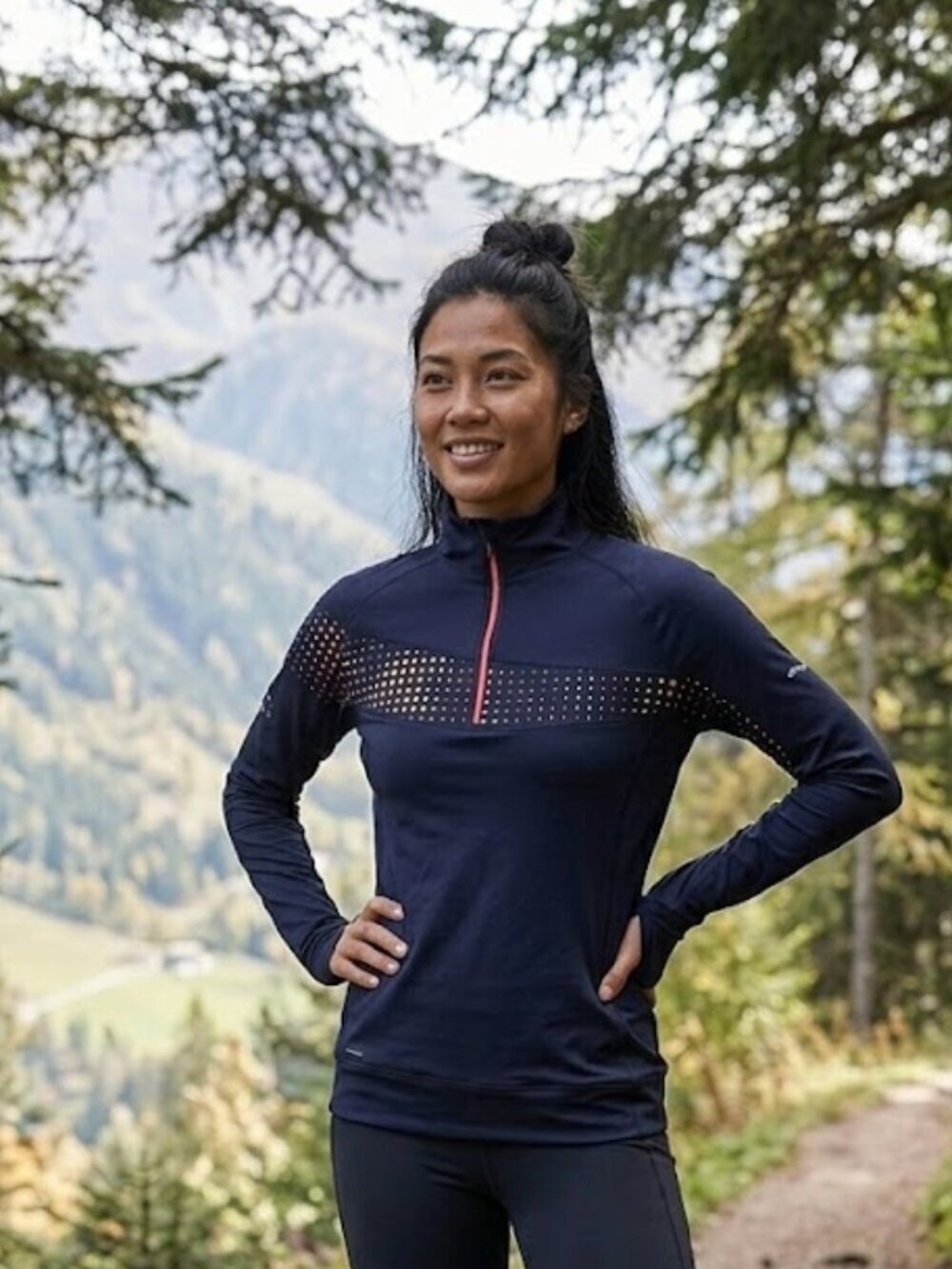 Saucony long sleeve shirt 1/2 zip Run Strong print navy women's